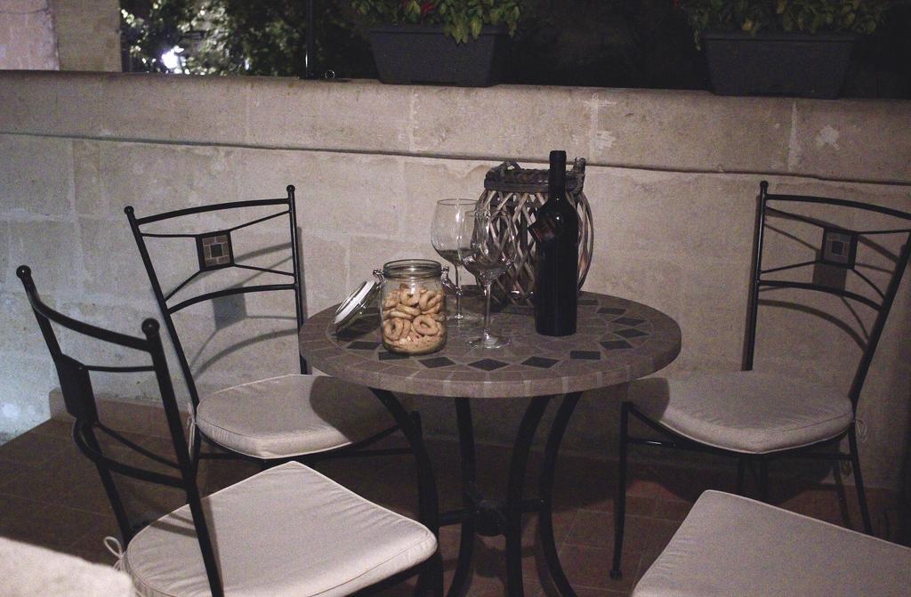 La Bomboniera Holiday Home Matera Bagian luar foto