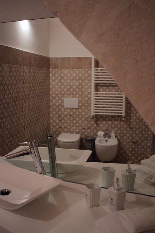 La Bomboniera Holiday Home Matera Bagian luar foto